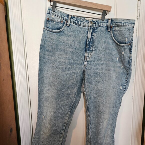 Abercrombie and Fitch 90s High Rise Acid Wash Skinny Jeans - Picture 6 of 7